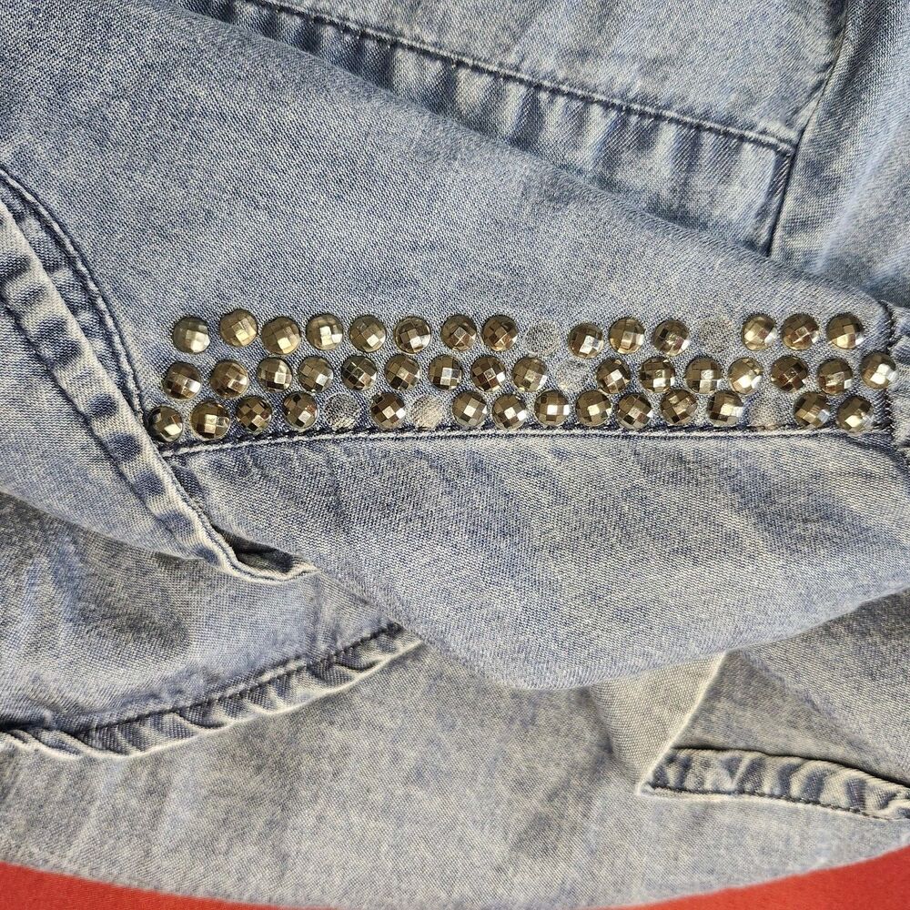 Love Fire Denim Shirt 0X Lyocell Button Down Rhinestone Shoulder Roll Tab READ - Picture 13 of 14